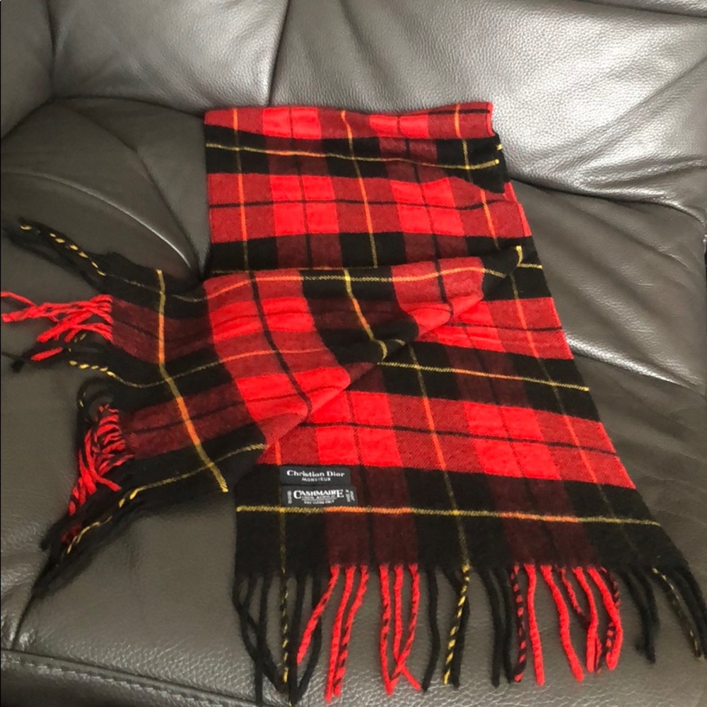 CHRISTIAN DIOR CASHMERE SCARF
